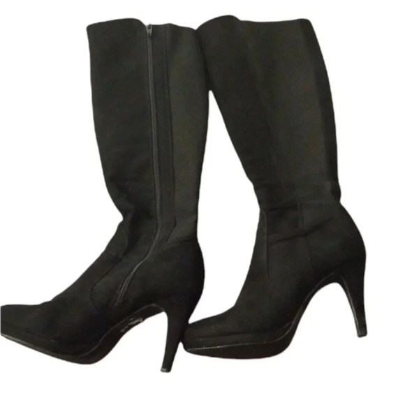 Cato Heeled Boots - Picture 1 of 8